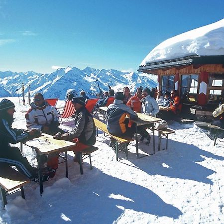 Spacious Holiday Flat Close To The Ski Area อูแดร์นส์ ภายนอก รูปภาพ
